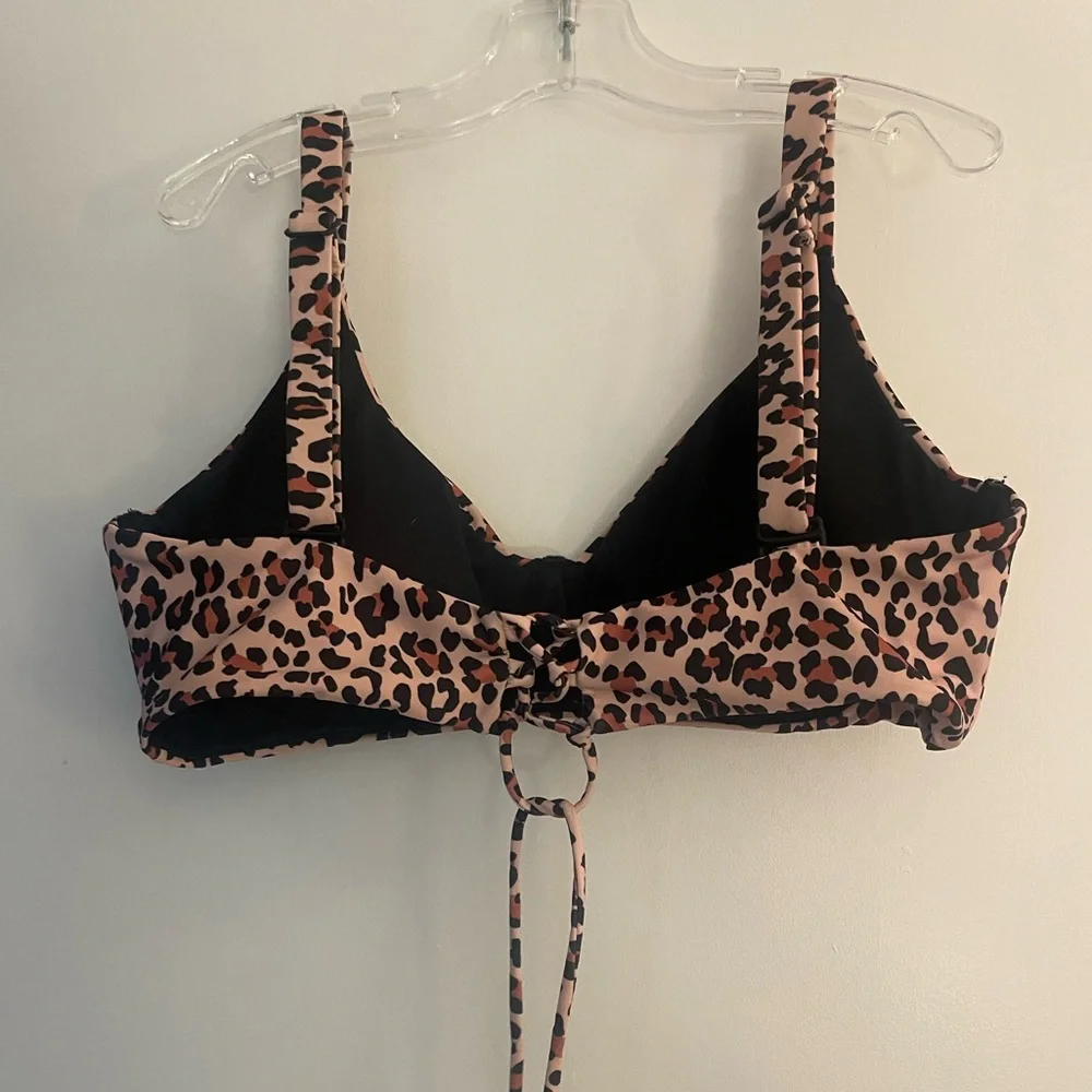 Leopard Print Women's Swim Top for C or D cup - Picture 2 of 2